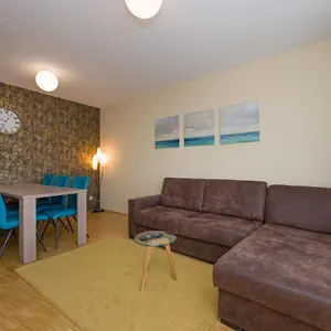 Linzerstrasse Apartament
